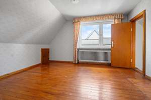 Doppelhaushälfte mit ca. 130 m² Wohnfläche auf einem schönen Grundstück in Jahrsdorf! – Die vollständige Adresse der Immobilie erhältst du vom Anbieter., 24594 Jahrsdorf – Vorschaubild 27