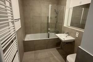 Property thumbnail 9