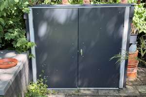 Helle Erdgeschosswohnung mit Wintergarten, großer Terrasse und wunderschönem Garten in München-Laim – Die vollständige Adresse der Immobilie erhältst du vom Anbieter., 80686 St. Ulrich, München – Vorschaubild 19