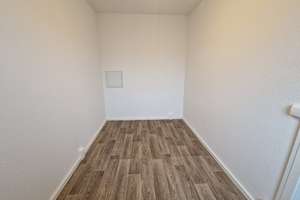 2-Zimmer-Wohnung im 4. Obergeschoss zu vermieten – Ringstraße 157, 4209 Grünau-Mitte, Leipzig – Vorschaubild 6
