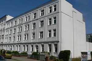 3 Raum-Dachgeschoß-Wohnung mit großem Balkon – Wilhelm Raabe Straße 18, 39108 Magdeburg – Vorschaubild 2