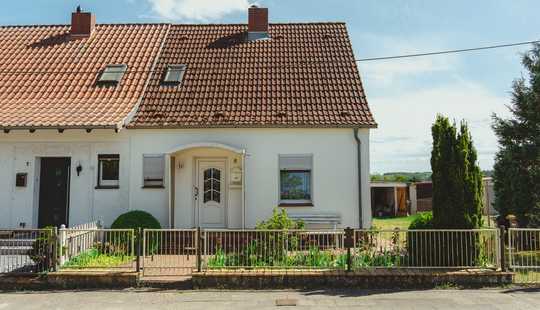 Bild von Günstige 3-Zimmer-Doppelhaushälfte mit Garten und Garage in Zachow