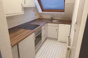 Stilvolle, vollständig renovierte 2-Zimmer-DG-Wohnung mit Einbauküche in Hannover – Nettemannstraße 8, 30459 Hannover – Vorschaubild 6