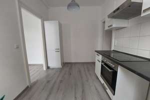 Karlstraße: Appartement mit EBK im ruhigen Hinterhaus - Parkplatz möglich – Karlstraße 36, 65185 Mitte, Wiesbaden – Vorschaubild 6