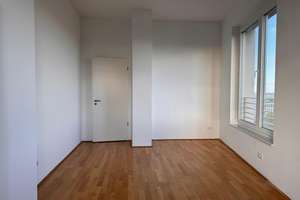 Geräumige 2-Zi-Penthouse-Wohnung mit separater Küche, direkt an der Weser – Konsul-Smidt-Straße 92, 28217 Überseestadt, Bremen – Vorschaubild 8