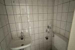 leere 3-Zi. Wohnung in Wiesbaden-Delkenheim – Mannheimer Straße 3, 65205 Delkenheim, Wiesbaden – Vorschaubild 8