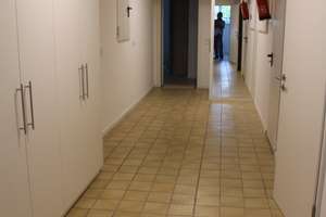 Zwei- Fam.-Haus mit zwei Wohnungen, komplett oder jede Wohnung Einzel zu vermieten. – Plückertzstr. 32a, 47804 Forstwald, Krefeld – Vorschaubild 47
