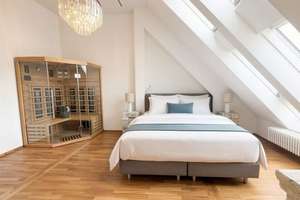 Exklusive DG-Wohnung mit Aufdachterrasse | 3 Zi | 131 m² | Klima | Aufzug | 500 m Ku’damm | IR-Sauna – Die vollständige Adresse der Immobilie erhältst du vom Anbieter., 10709 Wilmersdorf, Berlin – Vorschaubild 10