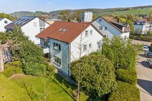 ++Reserviert++ Flexibler Familientraum: Freistehendes Haus mit tollem Garten – Die vollständige Adresse der Immobilie erhältst du vom Anbieter., 73630 Remshalden – Vorschaubild 1