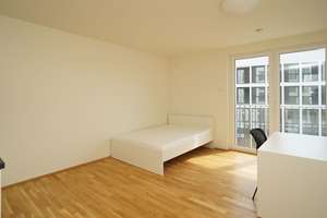 Küche, Bett, Schrank, Tisch und Stuhl sind schon da – Elisenstraße 23, 1307 Johannstadt-Nord, Dresden – Vorschaubild 5