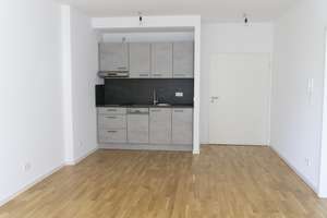 Seniorengerechte 2-Zimmer Wohnung im 2. OG mit Aufzug in Fürth Altstadt/Innenstadt – Rosenstraße 16, 90762 Altstadt, Innenstadt, Fürth – Vorschaubild 8