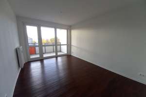 Wir renovieren für Sie! Großer Balkon! Küche und Bad mit Fenster! – Kipsdorfer Str. 129, 1277 Tolkewitz/Seidnitz-Nord, Dresden – Vorschaubild 4