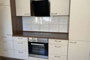 In exzellenter Wohnlage! Großzügige 3 -Zi.-Wohnung, herrliche Dachterrasse, EBK – Pallottistr. 6, 75242 Neuhausen – Vorschaubild 4