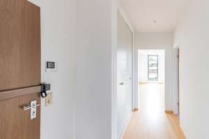 Düsseldorf-Lierenfeld: Frisch sanierte Zweiraumwohnung mit Balkon, Einbauküche und TG-Stellplatz – Die vollständige Adresse der Immobilie erhältst du vom Anbieter., 40231 Lierenfeld, Düsseldorf – Vorschaubild 7