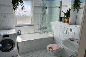 4-Raum Maisonette-Traum - Tageslichtbad mit Dusche und Wanne, Süd-Balkon, Galerie, Einzelgarage – Topasstraße 85, 4319 Engelsdorf, Leipzig – Vorschaubild 12