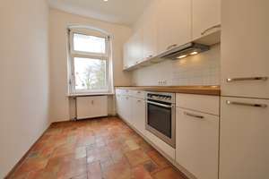 BESTE LAGE ZWISCHEN BRANITZER PLATZ & REICHSSTR. - FRISCH RENOVIERT - TOLL GESCHNITTEN MIT 2 BÄDERN – Kirschenallee 12A kk, 14050 Westend, Berlin – Vorschaubild 6