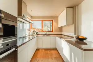 Exklusives Wohnen in Telgte: Luxuriöse Villa mit innovativer Technik und Pool – Warendorf (Kreis) – Vorschaubild 11