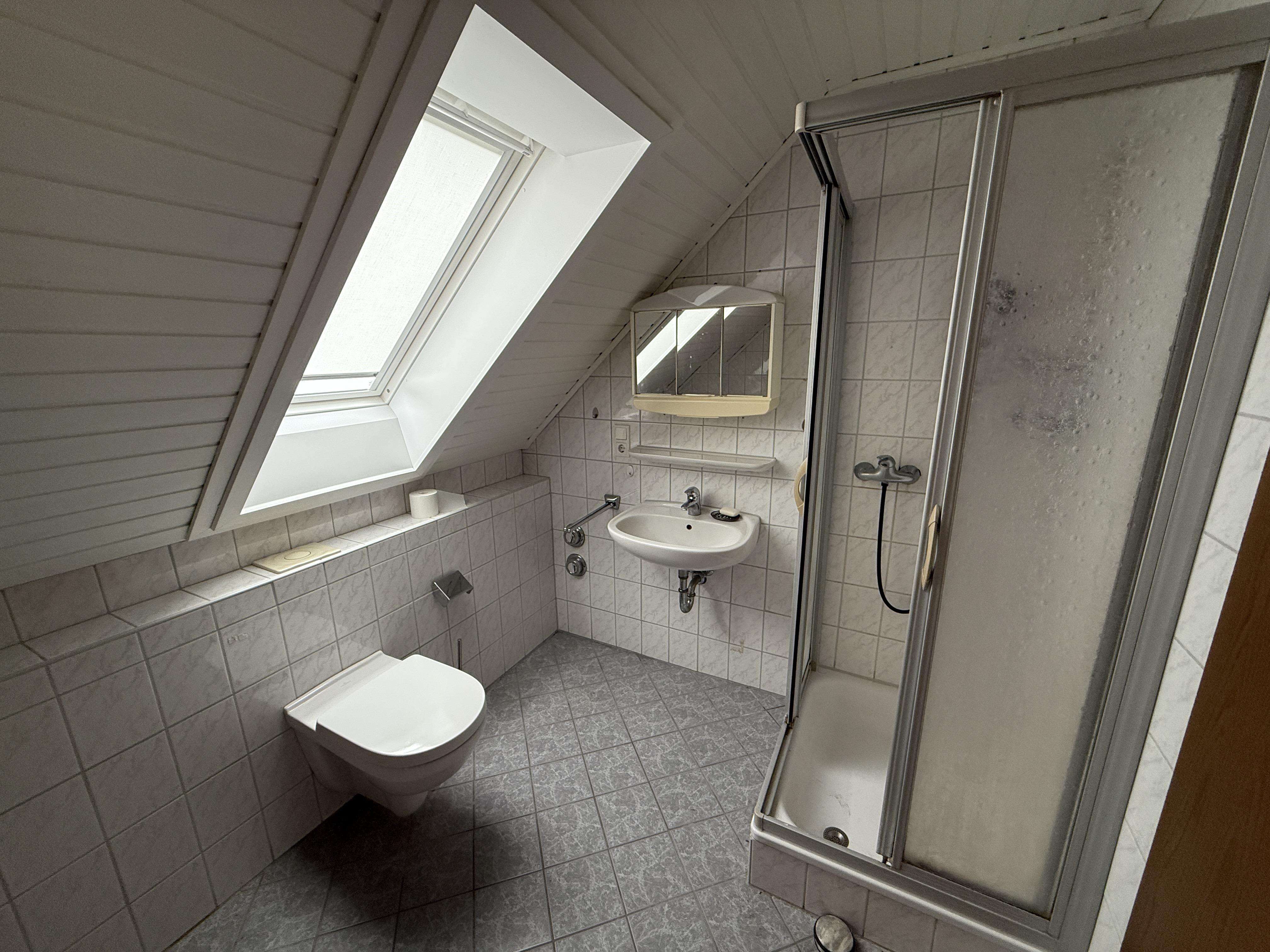 Immobilie in Hatten - Gemütliche 2-Zimmer Eigentumswohnung mit PKW-Stellplatz - Bild 0