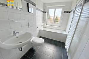 Familienwohnung mit Balkon im Lutherviertel