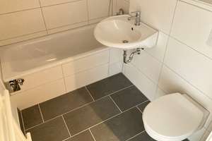 AB SOFORT - 3RW mit Balkon! – Olvenstedter Chaussee 173, 39130 Neu Olvenstedt, Magdeburg – Vorschaubild 5