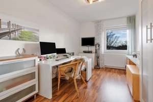 Stilvolle Wohnung mit Südbalkon in Ulm- Böfingen – Die vollständige Adresse der Immobilie erhältst du vom Anbieter., 89075 Böfingen, Ulm – Vorschaubild 6