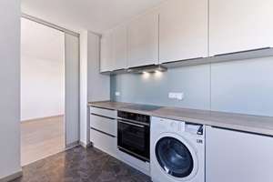Modernisierte 4,5-Zimmer-Wohnung mit Südbalkon in begehrter Lage. – Die vollständige Adresse der Immobilie erhältst du vom Anbieter., 89231 Neu-Ulm – Vorschaubild 6