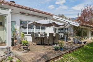 Architektenhaus mit Traumgarten, Indoor-Pool & uneinsehbarem Grundstück in ruhiger Lage – Die vollständige Adresse der Immobilie erhältst du vom Anbieter., 83236 Übersee – Vorschaubild 6
