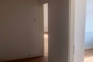 Helle 4,5-Zimmer-Wohnung im 2. OG an der Querstraße in Bochum – Querstraße 13, 44866 Wattenscheid-Mitte, Bochum – Vorschaubild 3
