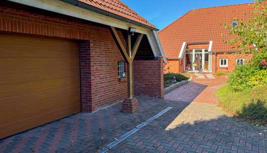 Bild von Ebenerdiges Wohnen mit Stil - gemütliches Einfamilienhaus auf großem Grundstück in zweiter Reihe