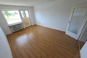 Sehr gut geschnittene, helle 2-Zimmer-Wohnung mit Balkon und Tiefgaragenstellplatz zu verkaufen – 80686 Sankt Ulrich, München – Vorschaubild 16