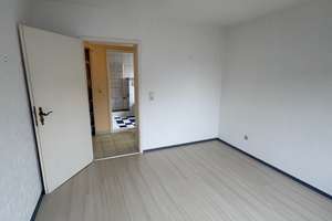 Einfamilienhaus mit Einliegerwohnung, Garage und Garten in Villingendorf – Die vollständige Adresse der Immobilie erhältst du vom Anbieter., 78667 Villingendorf – Vorschaubild 39