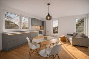 MODERNE 2 ZI. WOHNUNG MIT DACHTERRASSE in modernem Architektenhaus– 2025 modernisiert