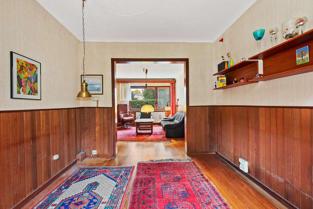 Immobilie in Braak - Sanierungsbedürftige Doppelhaushälfte mit großzügigem Grundstück und Doppelgarage in HH-Rahlstedt - Bild 4