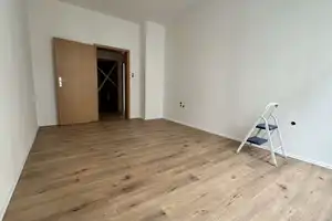 Charmanter Altbau trifft zentrale Lage – 3-Zimmer-Wohnung in Wuppertal-Elberfeld – Wuppertal – Vorschaubild 2