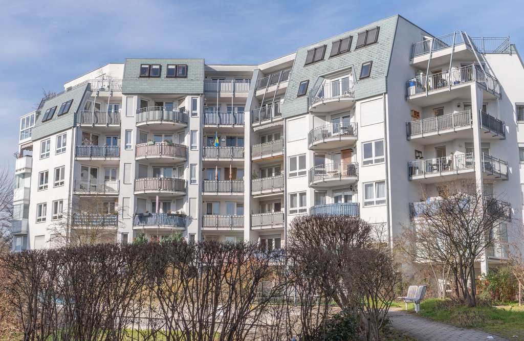 Sanierte, barrierefreie 3-Zi-Whg mit Terrasse u. Garten + TG-Stellplatz in Waiblingen