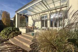 Hollenders Immobilien: Ein Zuhause für Generationen - Exklusive freistehende Villa mit großem Garten – Die vollständige Adresse der Immobilie erhältst du vom Anbieter., 50968 Marienburg, Köln – Vorschaubild 3