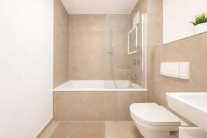 Frisch sanierte 2-RW im DG* neue EBK* Süd-Balkon* moderne Möblierung* Bad mit Wanne* AK* PKW-SP* – Am Weißiger Bach 30b, 1328 Weißig, Dresden – Vorschaubild 14