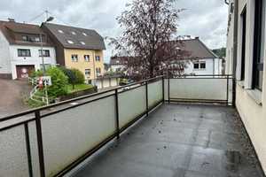 Beidseitig angebautes Mehrfamilienhaus mit großem Grundstück im Herzen von Püttlingen – Stadtverband Saarbrücken (Kreis) – Vorschaubild 6