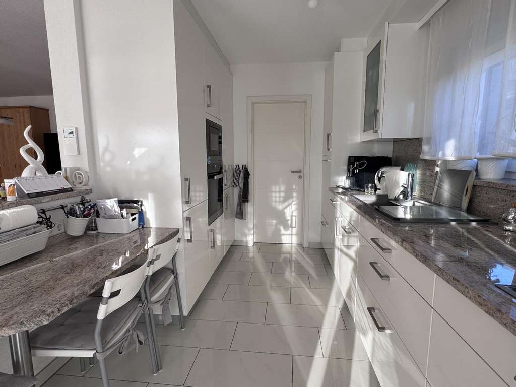 Immobilie in Pfalzgrafenweiler - Hochwertiges Einfamilienhaus – seniorengerecht, energieeffizient & bestens gepflegt - Bild 4