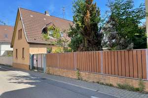 Historisches Wohnhaus mit Innenhof / Garagen im ❤️ von Kirchheim! Nach nur 4 Wochen RESERVIERT !!!