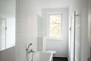 Altbauflair und sichere Miete – 2 Zimmer in Köpenicks Märchenviertel – Die vollständige Adresse der Immobilie erhältst du vom Anbieter., 12555 Köpenick, Berlin – Vorschaubild 7