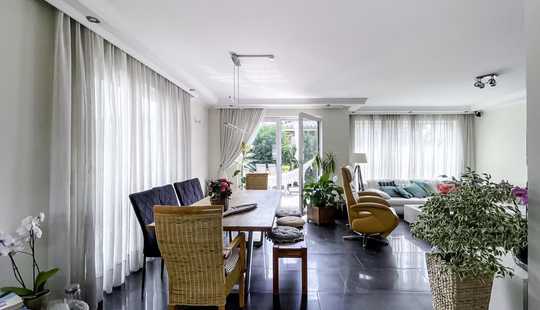 Bild von Grün! Familiengerecht! Bezugsfertig!