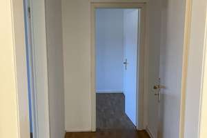 Günstige, vollständig renovierte 5-Raum-Dachgeschosswohnung in Hagen – Lange Straße 17, 58089 Wehringhausen, Hagen – Vorschaubild 5