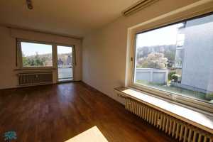 ***Wohnen mit Stil: Erdgeschosswohnung mit Balkon, Garten und Garage – Wuppertal – Vorschaubild 11