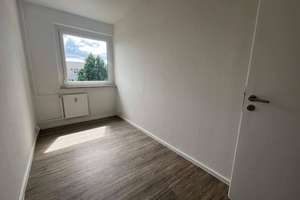 Sanierte 4-Zimmer-Wohnung | inkl. EBK und Balkon! – Dortmunder Straße 16, 8062 Neuplanitz, Zwickau – Vorschaubild 6