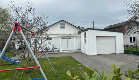 Bild von Einfamilienhaus nahe Südsee – mit großer Garage, Platz zum Leben & echtem Wohlfühlfaktor