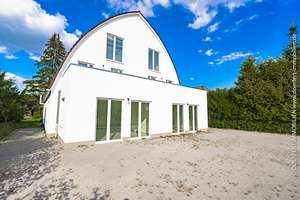 Tespe | Große helle Doppelhaushälfte auf 3 Ebenen mit 2 Balkonen, 1 Terrasse & einmaligem Elbblick – Die vollständige Adresse der Immobilie erhältst du vom Anbieter., 21395 Tespe – Vorschaubild 2
