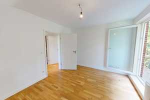 Zuhause mit Stil – Modernisierte 2-Zimmer- Wohnung mit Balkon – Hamburg – Vorschaubild 7