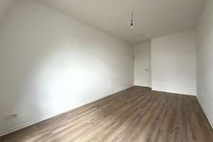 Wohnen im Neubau: Moderne 4-Zimmer-Wohnung mit Tageslichtbad, Badewanne, Dusche und Loggia – Kreuzstraße 23, 4103 Zentrum-Ost, Leipzig – Vorschaubild 12