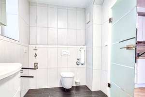Leerstehende 2-Zimmer-EG-Wohnung in Bestlage am Peterplatz mit Erbpacht – 97070 Altstadt, Würzburg – Vorschaubild 7